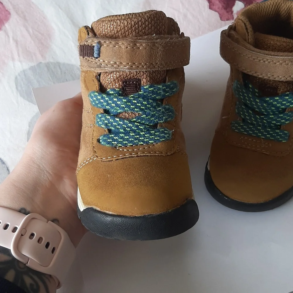 Carters hightops - Picture 4 of 5